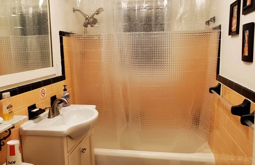 Brighton Bed & Breakfast | Natalie House - Boston