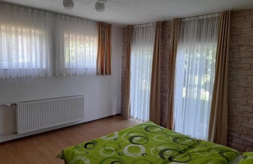 Jezerce House | Natasa Apartments