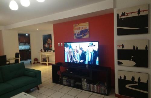 Zona 16 Apartment | Naths Apartment