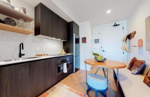 Rainey Street Historic District Apartment | Natiivo