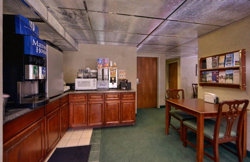 West Jefferson Hotel | Nation's Inn
