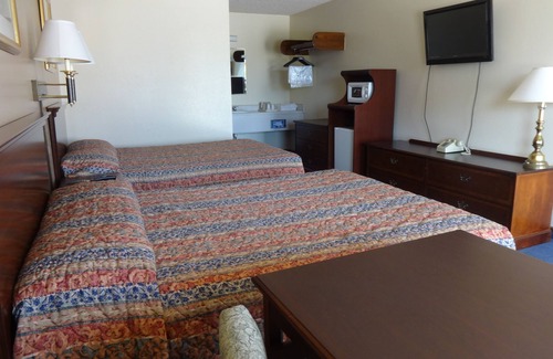 Garden City Hotel | National 9 Inn Garden City