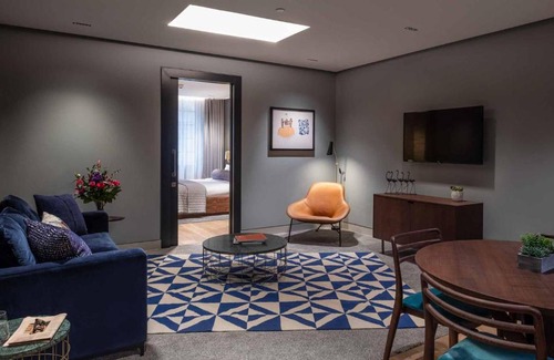 South Bank Apartment | Native Bankside