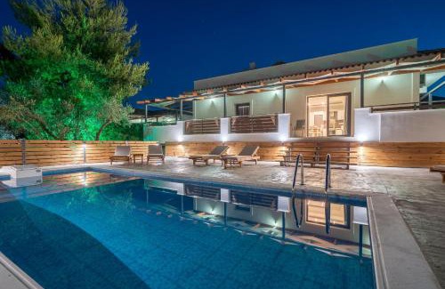 Fiolitis Villa | Natura Verde Villas