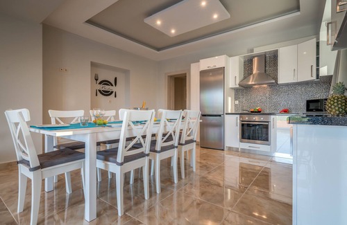 Fiolitis Villa | Natura Verde Villas