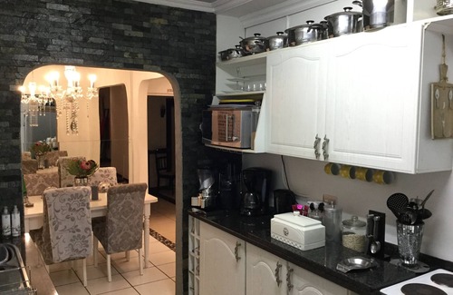 Germiston Apartment | Natural, homely retreat for business or vacation