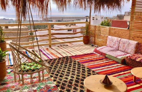 Tamrhakht Hostel | Natural Surf House