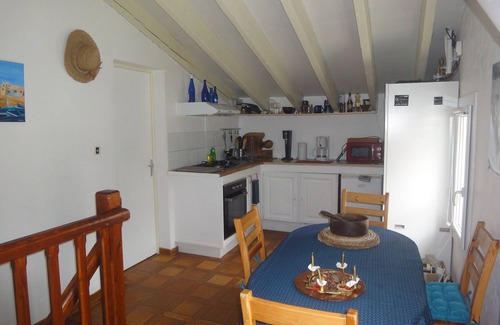 Laroque-des-Alberes Apartment | Natural vacations, close to the sea!