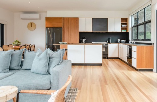 Shoreham House | Naturally Shoreham - modern family escape