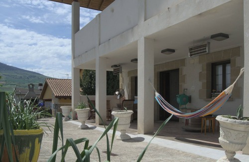 Galar House | Nature, art and entertainment at the foot of the Sierra del Perdon