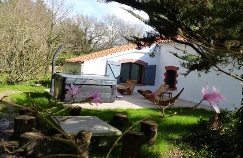 Grand'Landes House | Nature et partage - Jacuzzi - Wifi