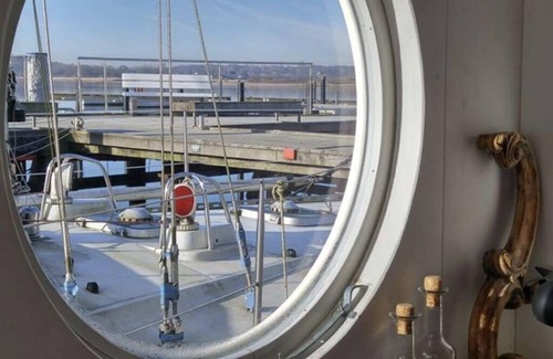 Schleswig Boat Rental | Nature houseboat Habitide