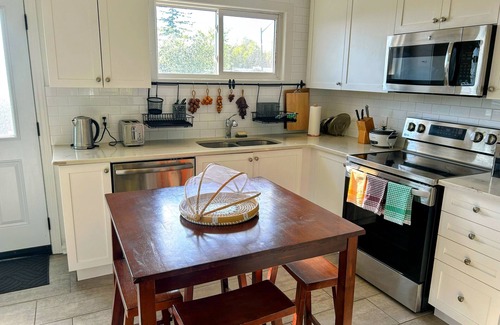 Vanier Apartment | Nature Living 5 minutes from Downtown