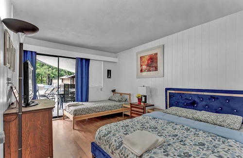 Langley Other | Nature never goes out of style! Come loose your mind and find your soul.