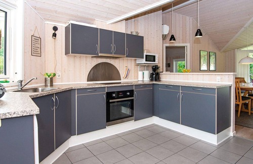 Fjellerup Strand House | Nature Retreat by Beach - By Traum Ferienwohnungen