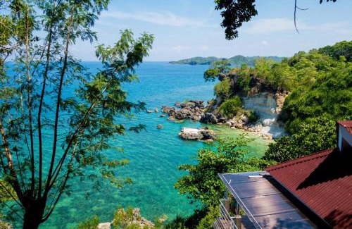 Nueva Valencia Resort | Nature's Eye Resort