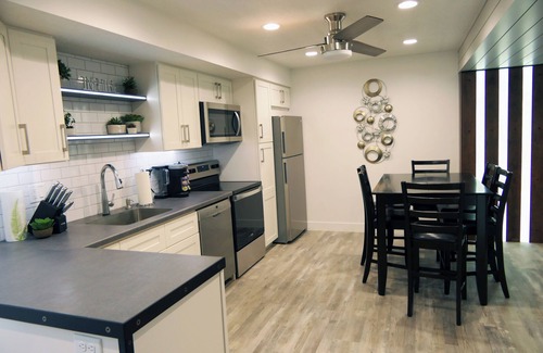 Orem Apartment | Natures Best Modern - Amazing GETAWAY, 2- Person LED Shower, 75" TV, King Bed