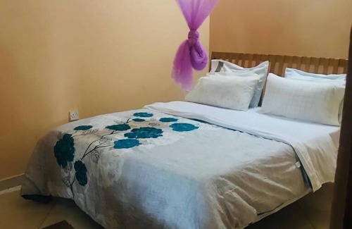 Kampala Bed & Breakfast | Natures Guesthouse