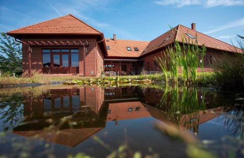 Alsoszolnok House | Naturpark Vendégház