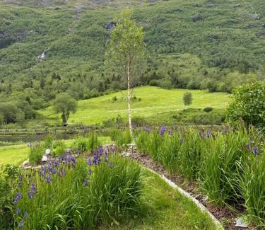 Olden House | Naustvoll
