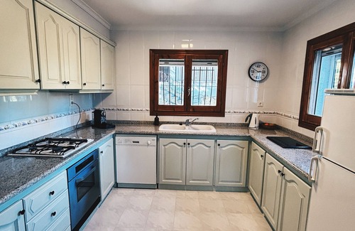 Adsubia Villa | nAuthentic villa with stunning mountain views
