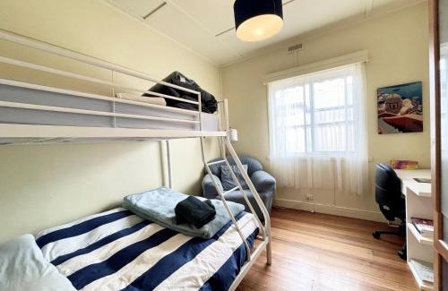 Rosebud House | Nautique Beach House - Rustic and Charming, Walk 2 Beach & Shops