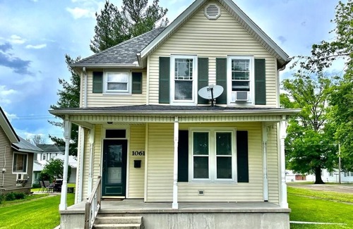 Hamilton House | Nauvoo Family Home 15 Minutes From Temple