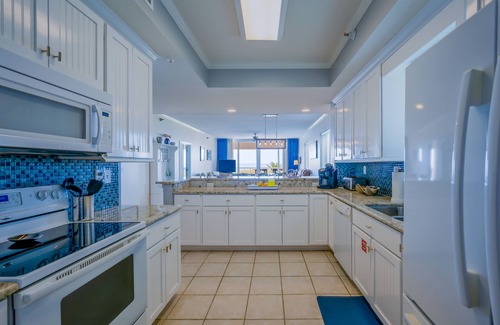 Navarre Beach Condo | Navarre Beach Regency #112 - Where 'BS' Stands for Beach & Sandals