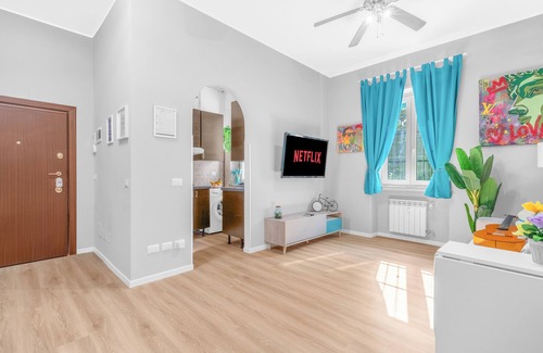 Rozzano Apartment | Naviglio Pop House Apartment with wifi and tv - 10 min.to Milano navigli