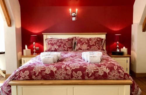 Houesville Bed & Breakfast | Navy & Co