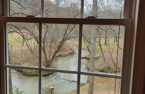 Otto Cabin | NC Cabin Creekside: Stunning Creek Views, Sleeps 7 —5 Stars