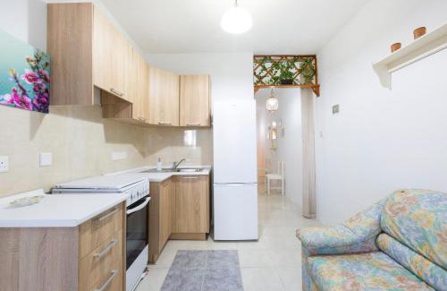 Għadira Apartment | NE1 - Lovely 2 bedroom apartment. Perfect location