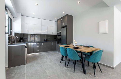 Vatolakkos Apartment | Neaira Ground Floor Apartment With Private Pool