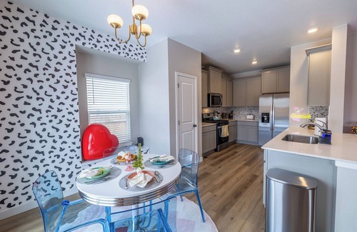 Commerce City House | Near Airport: Game Room, Mini Golf, Cowboy Pool, Smart TVs & Air Purifiers
