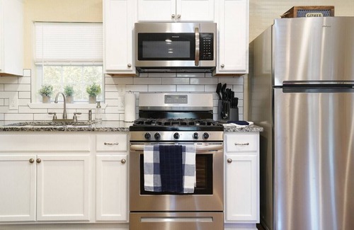Jefferson House | Near Alamo & San Pedro Springs-Woodland Wanderlust