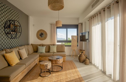 Polop Villa | Near Altea, Albir and Benidorm with heated pool