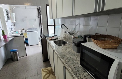 Barra da Tijuca Apartment | NEAR BEACH APARTMENT AND ENVIRONMENTAL RESERVATION