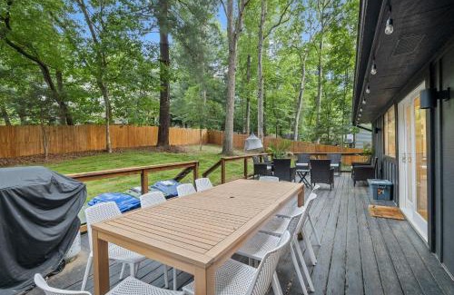 Fletcher House | Near Biltmore, Hiking, Breweries W Game Room