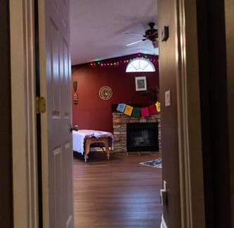 Mount Pleasant House | Near CMU and casino with Hot Tub, gym, fireplace