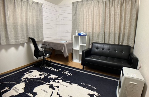 Kiyosumi House | Near Disneyland, Tokyo, Beach, Narita Airport and Makuhari Messe.Sunny Big House