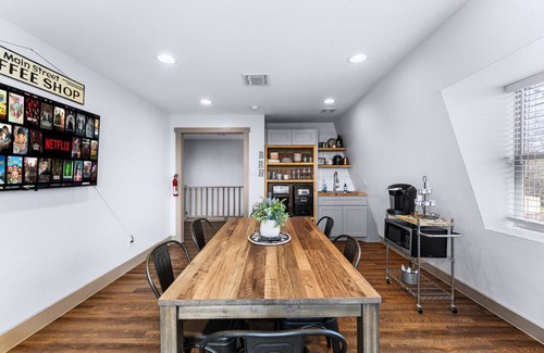 Boerne Apartment | Near Downtown~Walk to Main St~River House~Firepit