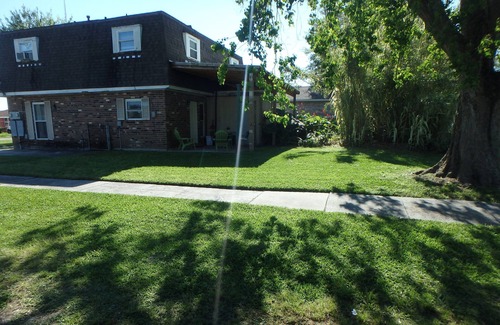 Chalmette House | NEAR FRENCH QUARTER - 2 Bedroom Townhouse, SAFE neighbornood