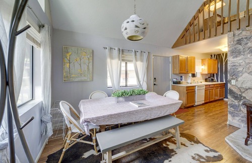 Munds Park Cabin | Near Hiking & Fishing: Munds Park Cabin w/Deck