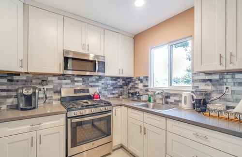 Morgan Hill Cottage | Near Hiking & Golf: Cozy Cottage in Morgan Hill!