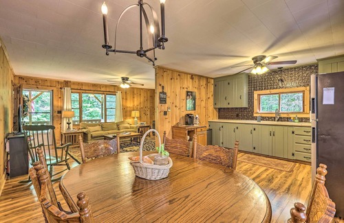 Roaring Gap House | Near Hiking: Roaring Gap Retreat w/Fire Pit!