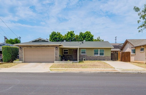 North Clairemont Apartment | Near Hiking & Shopping: Cozy Studio in San Diego!