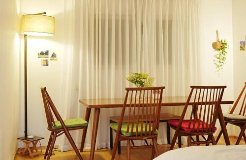 Jamsil-dong Apartment | Near Lotte World, KSPO DOME, COEX, Olympic Park, 2 Rooms, 2 Queen beds, 1 super single bed, 5 people