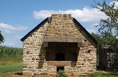 Tremblay Cottage | Near Mont St Michel Central To Many Sites of interests. Quality cottage La Lune