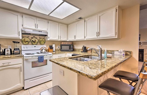 Breckenridge Townhomes House | Near Parks & Golf: Gilbert Townhome w/Pool Access