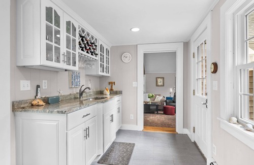 Harwich House | Near Ponds Near Bike Trail AC Large Outdoor Space Cape Retreat